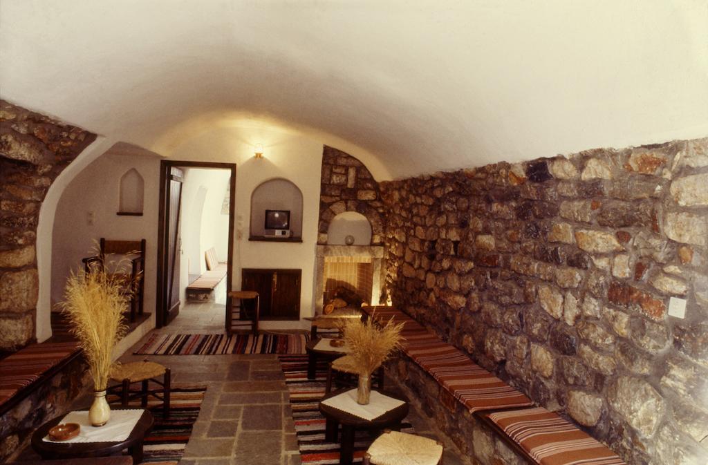 Tsitsiris Castle Hotel Stavríon Eksteriør billede