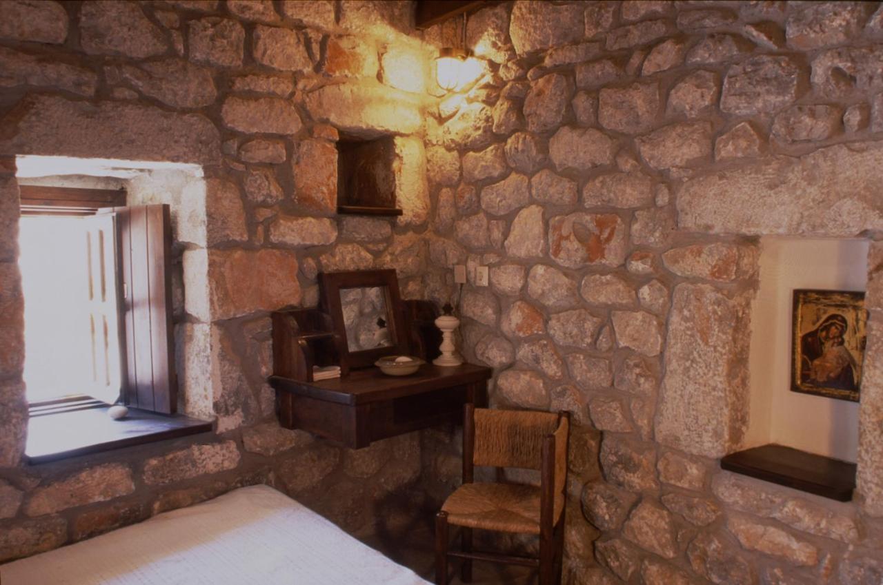 Tsitsiris Castle Hotel Stavríon Eksteriør billede
