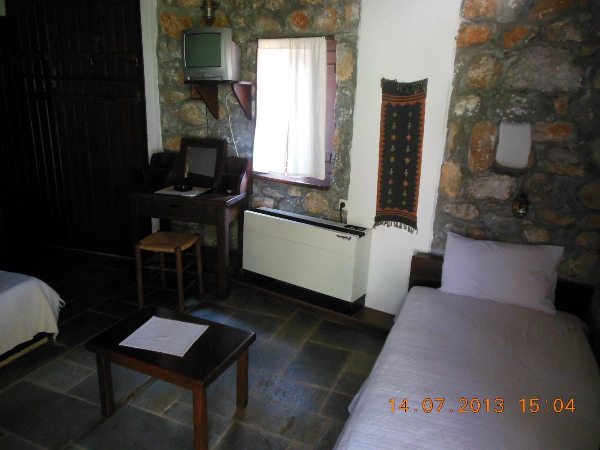 Tsitsiris Castle Hotel Stavríon Eksteriør billede